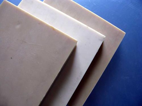 尼龍靜電板的外觀特點(diǎn)與優(yōu)勢(shì)