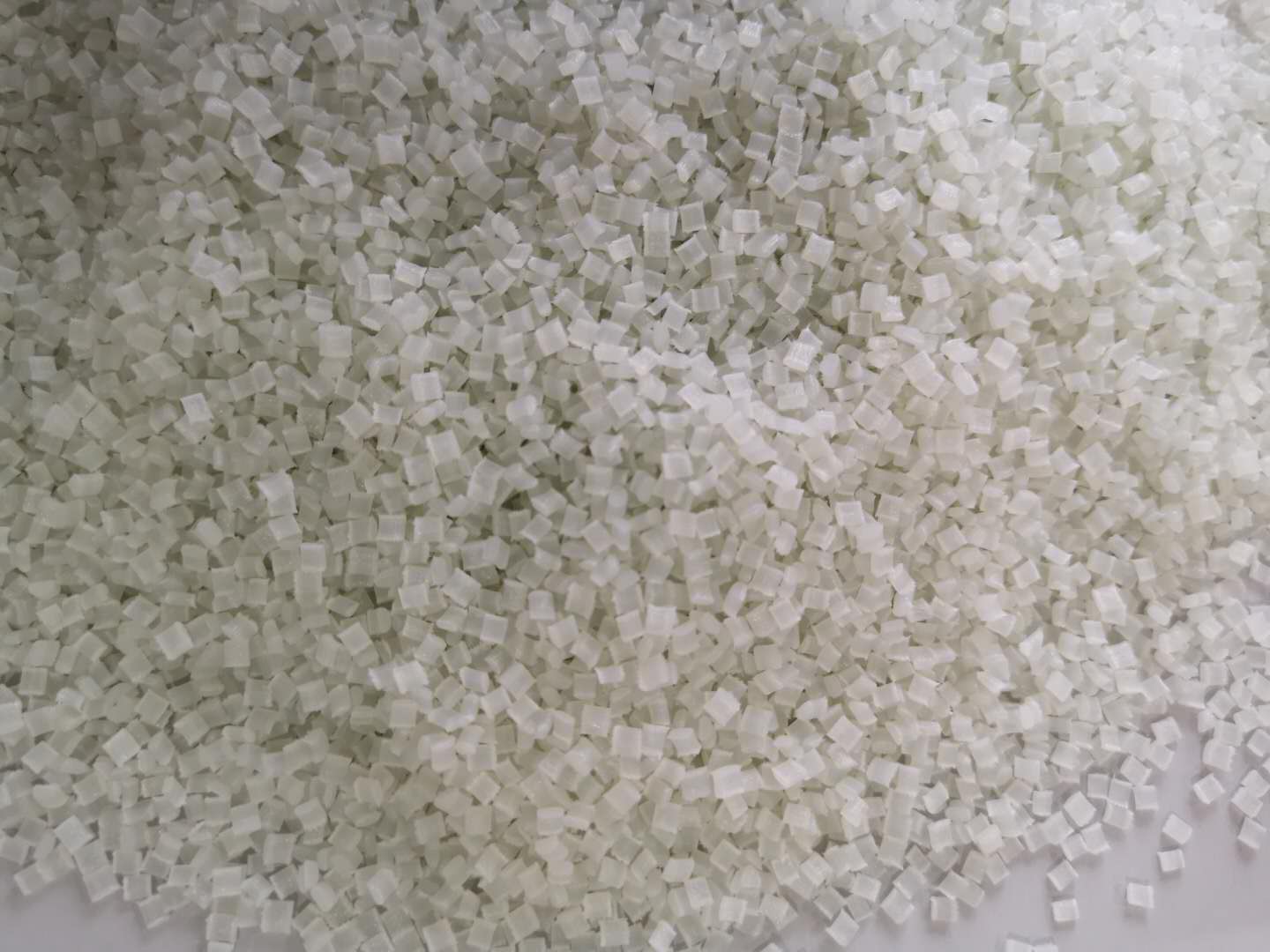 PA66的化學(xué)成分與其它尼龍化學(xué)元素成分