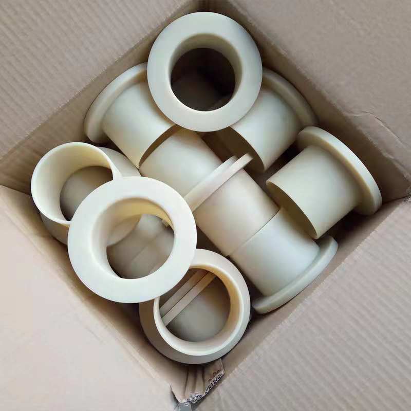 在啟動減速機(jī)構(gòu)中尼龍齒輪得到了良好的用處