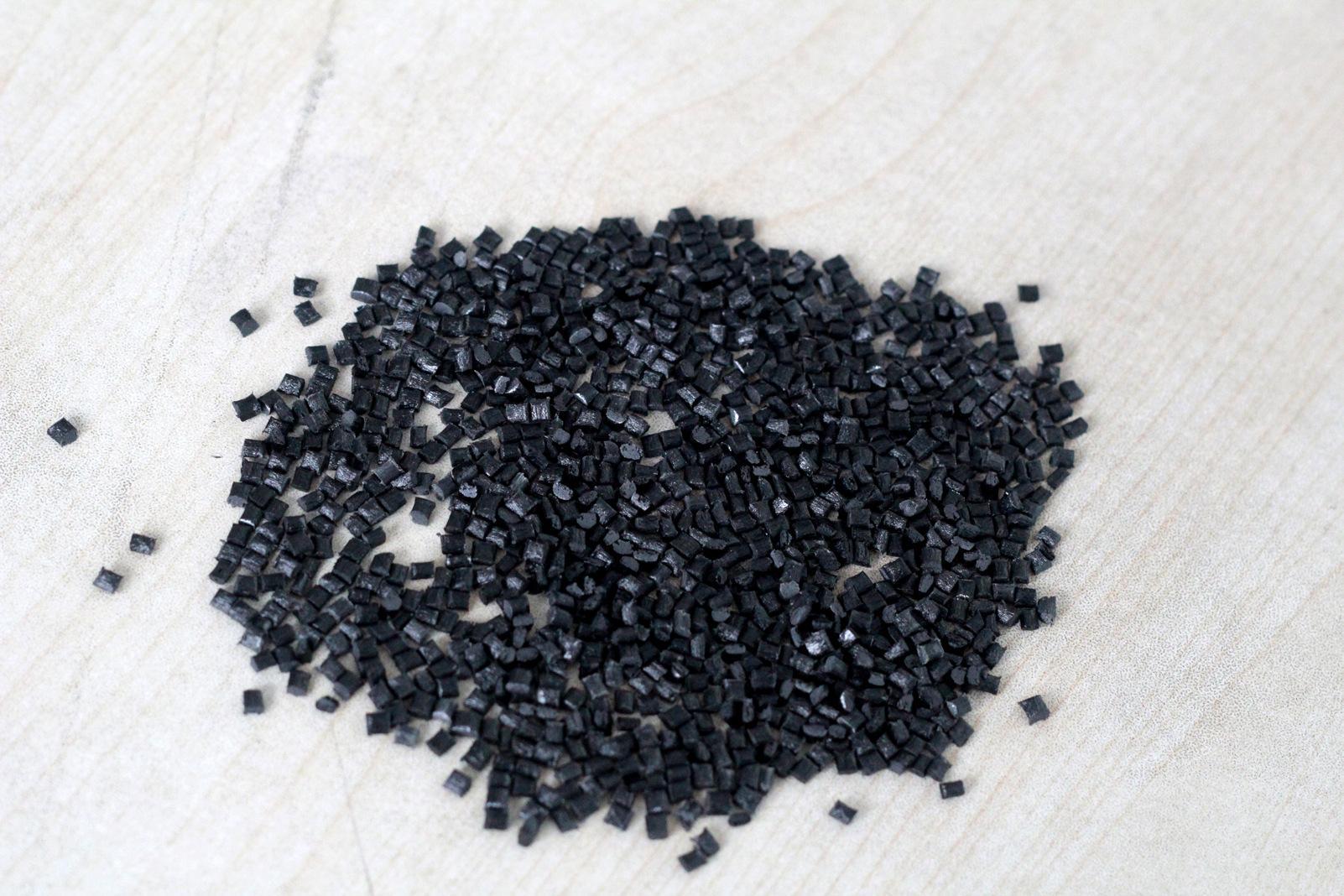 增強尼龍PA66在注塑的時候應(yīng)該注意什么?